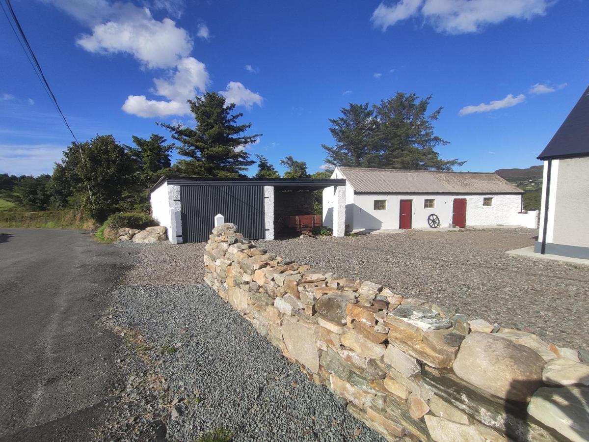 White Barn Cottage 클론머니 외부 사진